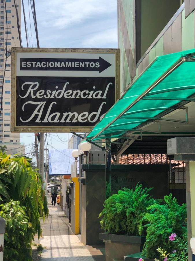 Residencial Alameda Hotell Panama by Eksteriør bilde